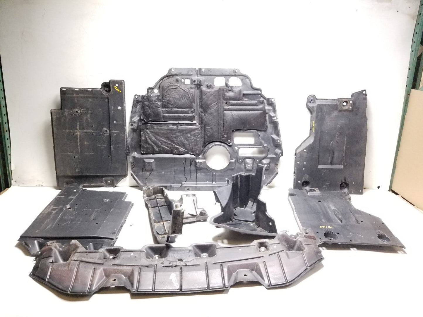 11-17 Lexus CT200h Shield Underbody Floor Cover Oem✅