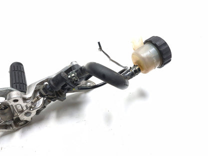 1998 Yamaha Yzf600r Rear Brake Master Cylinder W/brake Pedal & Footrest Assy OEM