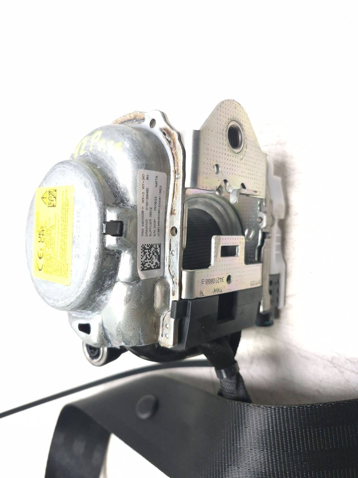 2024 Alfa Romeo Stelvio Front Seat Belt Retractor Passenger Side Right Roem