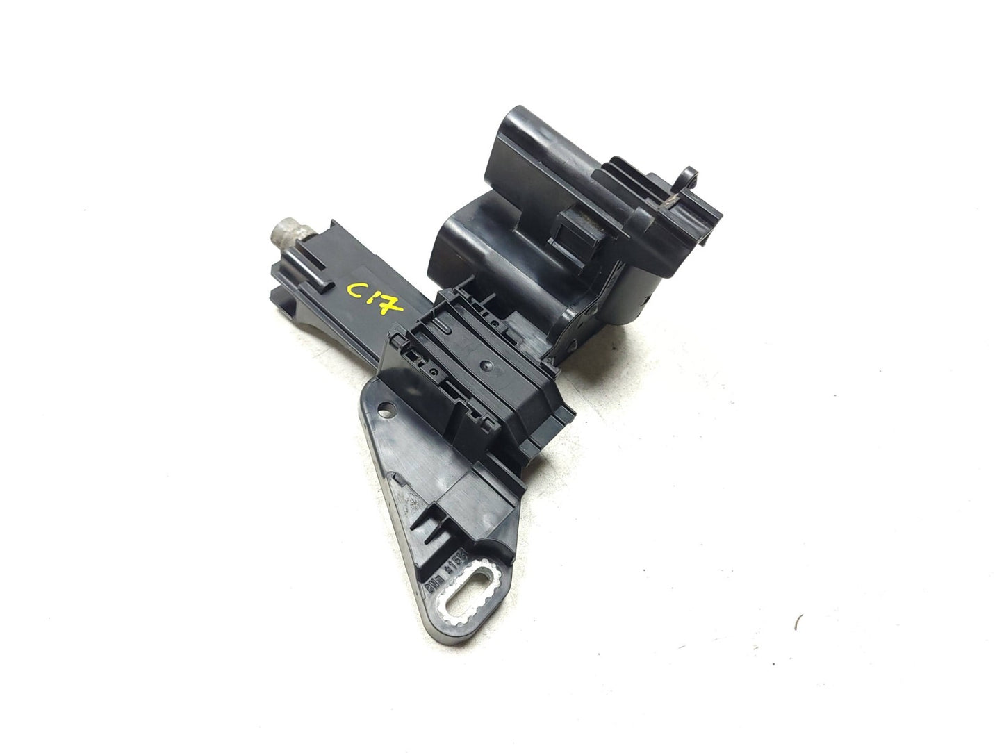 13-18 BMW 330xi F30 Ignition Distributor Battery Terminal 9356157 OEM ✅ 76k