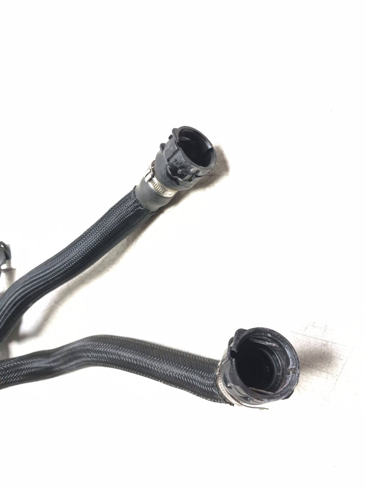2024 Alfa Romeo Stelvio Engine Water Heater Valve W/ Hoses OEM