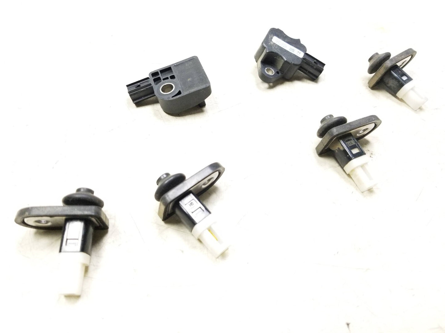 2011 - 2013 Kia Sportage Door Jamb Ajar Switch 6pcs OEM
