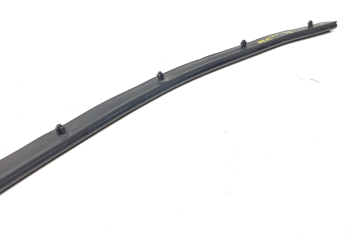 2009 - 2013 Hyundai Genesis Coupe Front Bumper Grille Seal Rubber Strip OEM