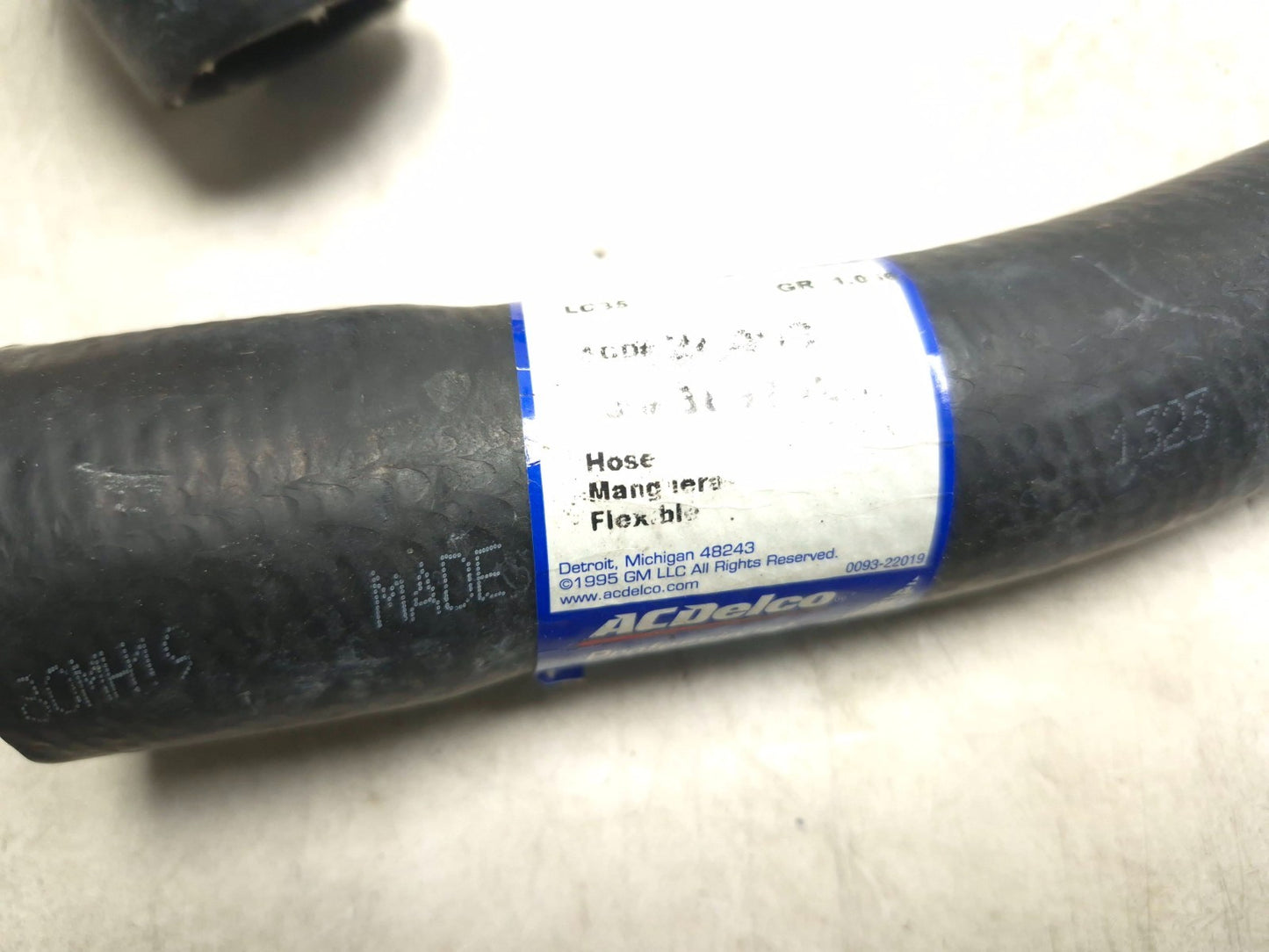 2007 Toyota Corolla Radiator Hose Pipe Pair *acdelco 88920141*