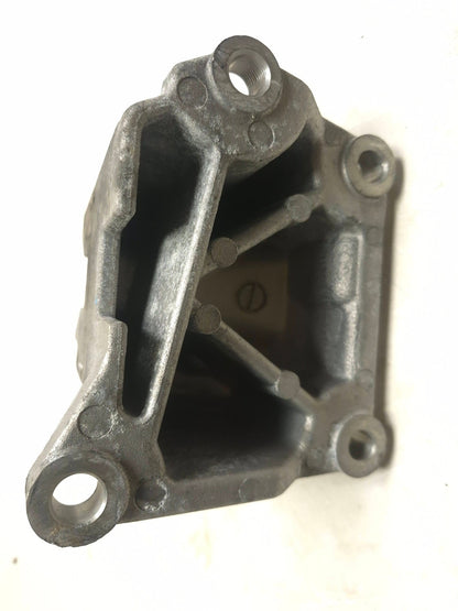 2018 Hyundai Sonata Sport Driver Side Transmission Support Bracket OEM