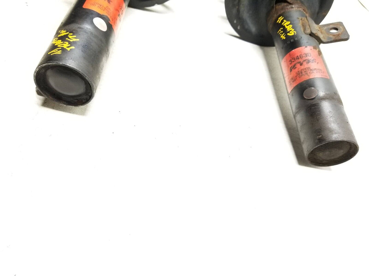10 - 13 Ford Transit Connect Front Shock Strut Absorber Pair *kyb*
