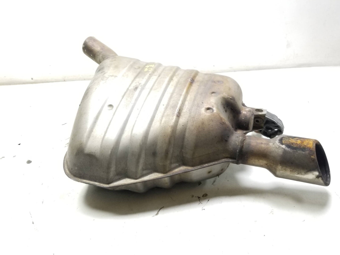 2009 - 2012 Audi Q5 Exhaust Muffler Rear Passenger Side Right OEM