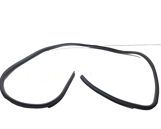 10-14 Chevrolet Suburban Door Weatherstrip Seal Front Passenger Side Right OEM
