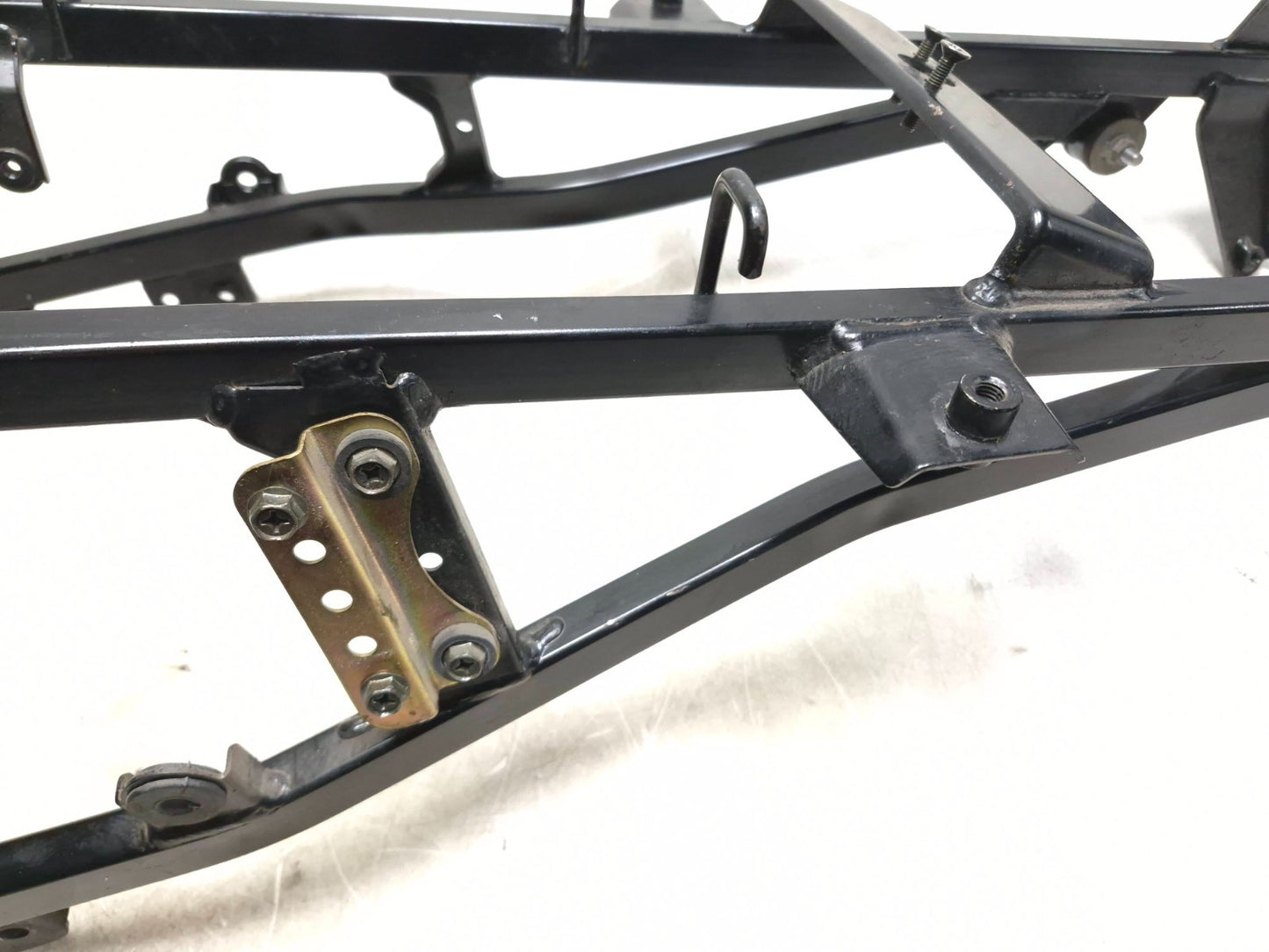 2002 Suzuki V-strom 1000 Dl1000 Rear Back Subframe OEM