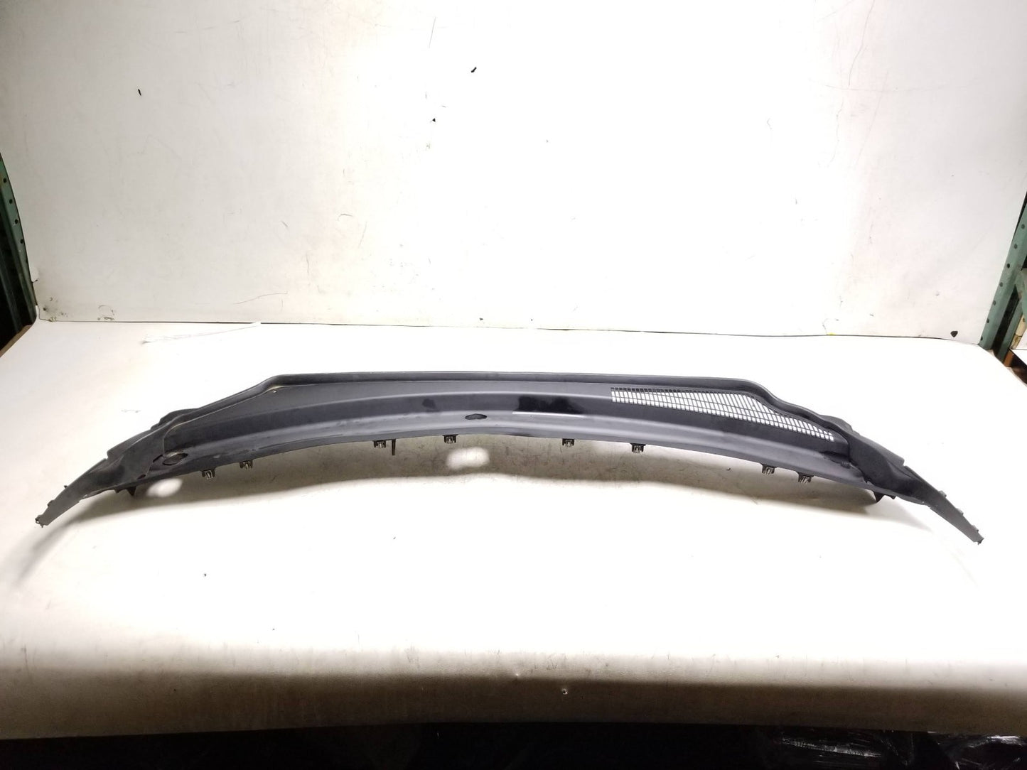 2011 - 2015 Jeep Grand Cherokee Front Windshield Wiper Cowl Trim OEM
