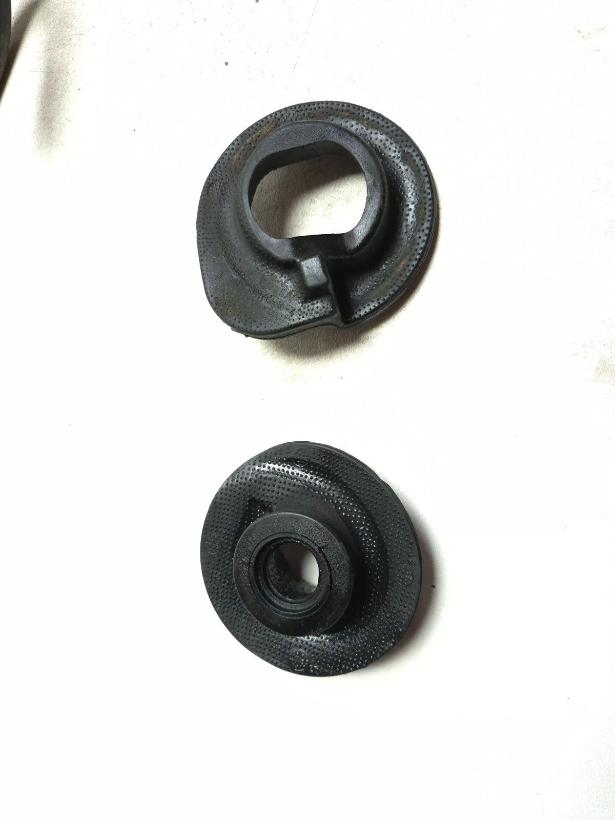 2015 Nissan Juke Rear Coil Spring Pair OEM