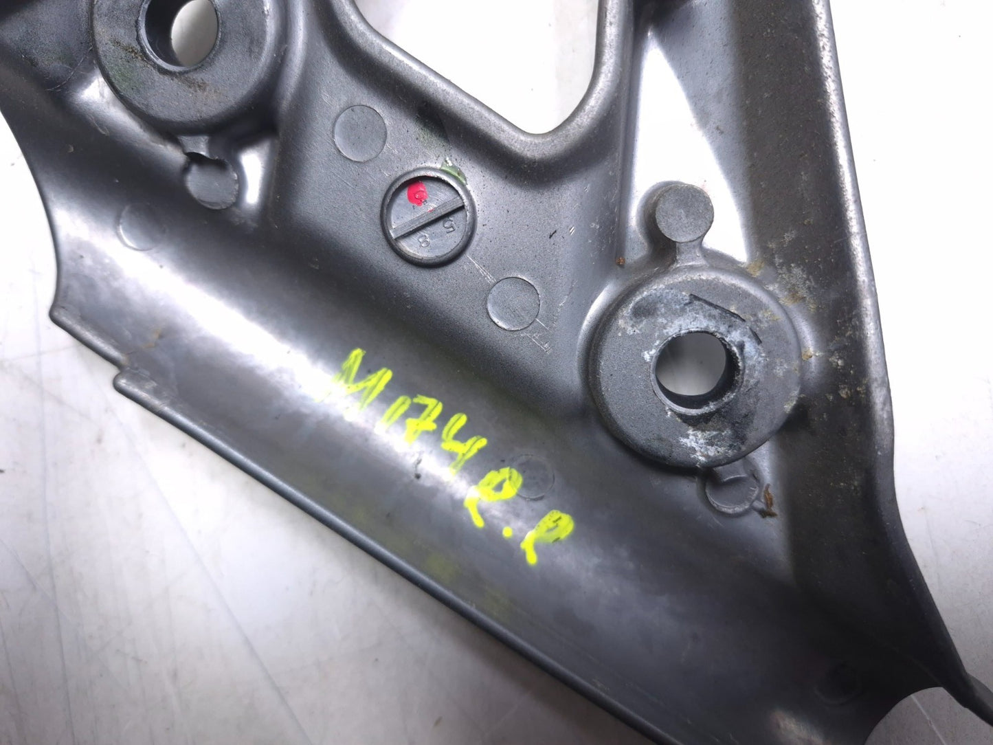 2008 Kawasaki Ninja 250r Ex250j Rear Footrest Right OEM