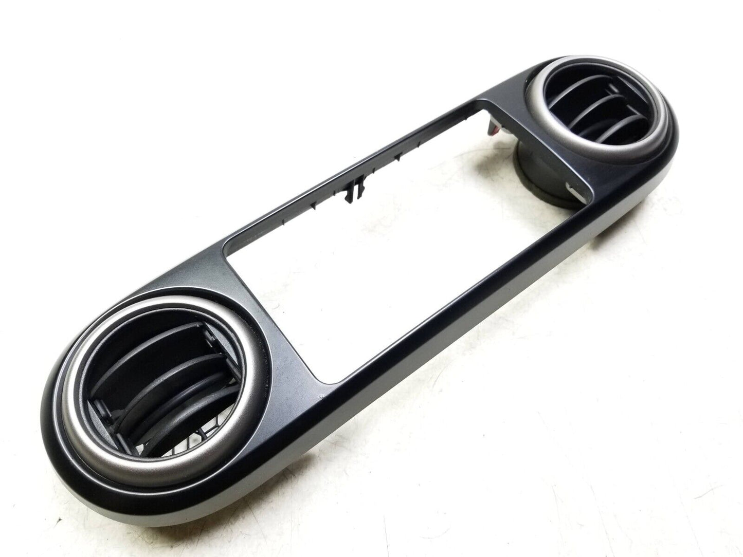 08 - 15 Scion Xb Dash Center Air Vent OEM