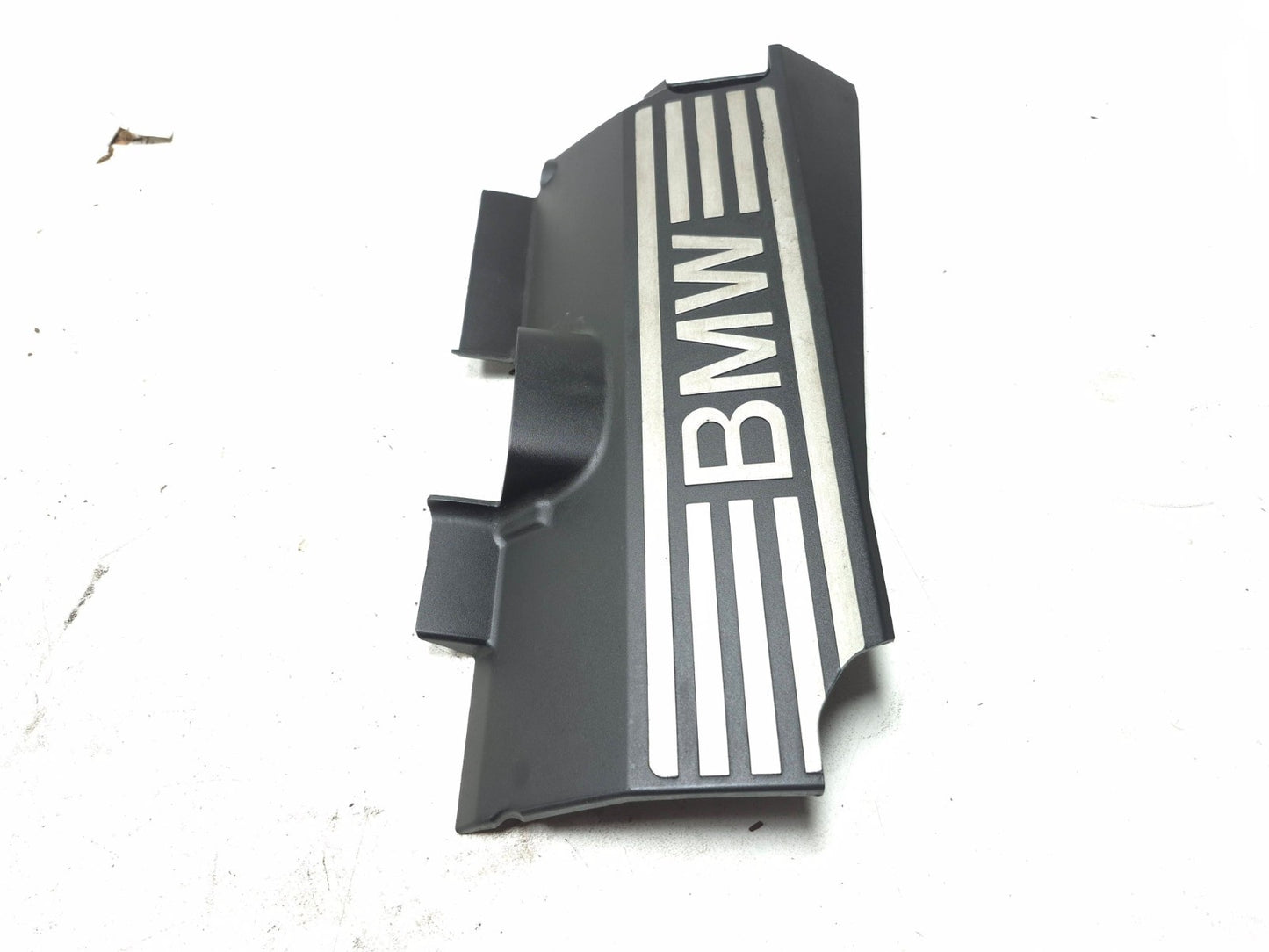 2010 BMW X5 4.8l Engine Motor Cover Panel Right Passenger Side OEM
