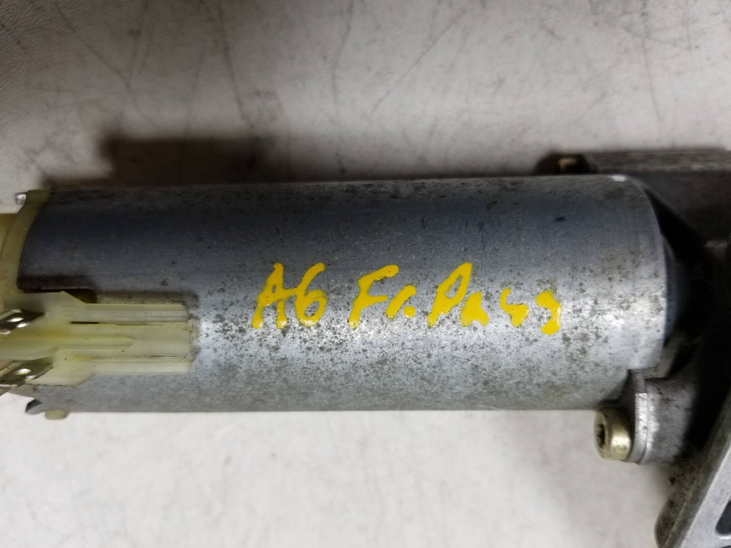 2006 Audi A6 Front Passenger Seat Adjustment Motor 3 Pcs OEM
