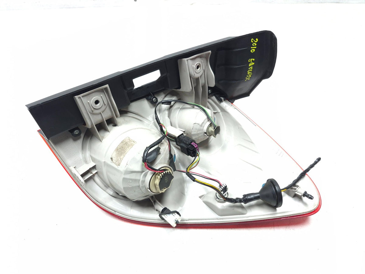 2010 Chevrolet Equinox Tail Light Lamp Left & Right OEM