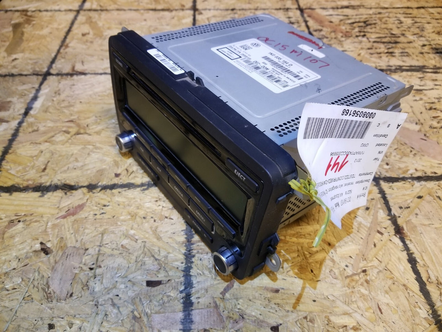 2012 Volkswagen Passat Audio AM FM Radio Cd Player Receiver OEM