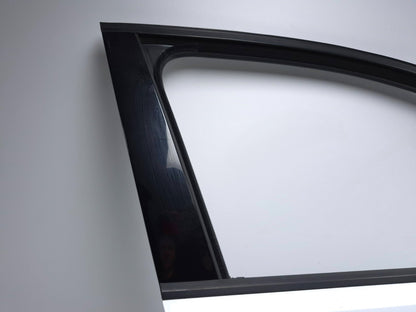 2015 Volkswagen Golf  Tsi Door Shell Front Passenger Side Right OEM