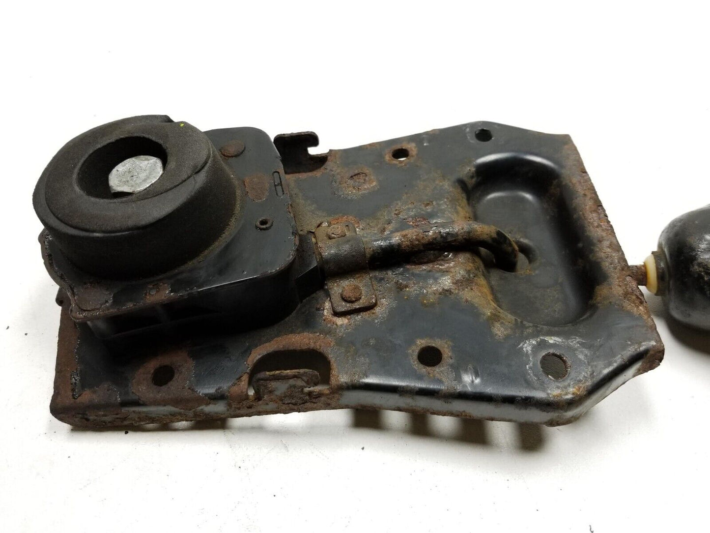 13 14 15 16 GMC Acadia Spare Tire Hoist Lift Bracket OEM