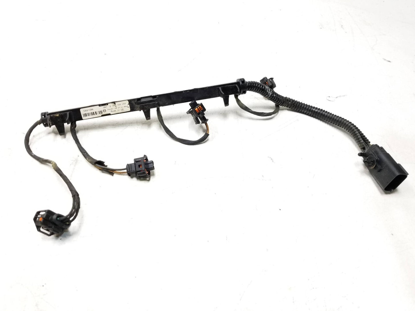 2013 - 2016 GMC Acadia Fuel Rail W/ Injector Set 3.6l OEM