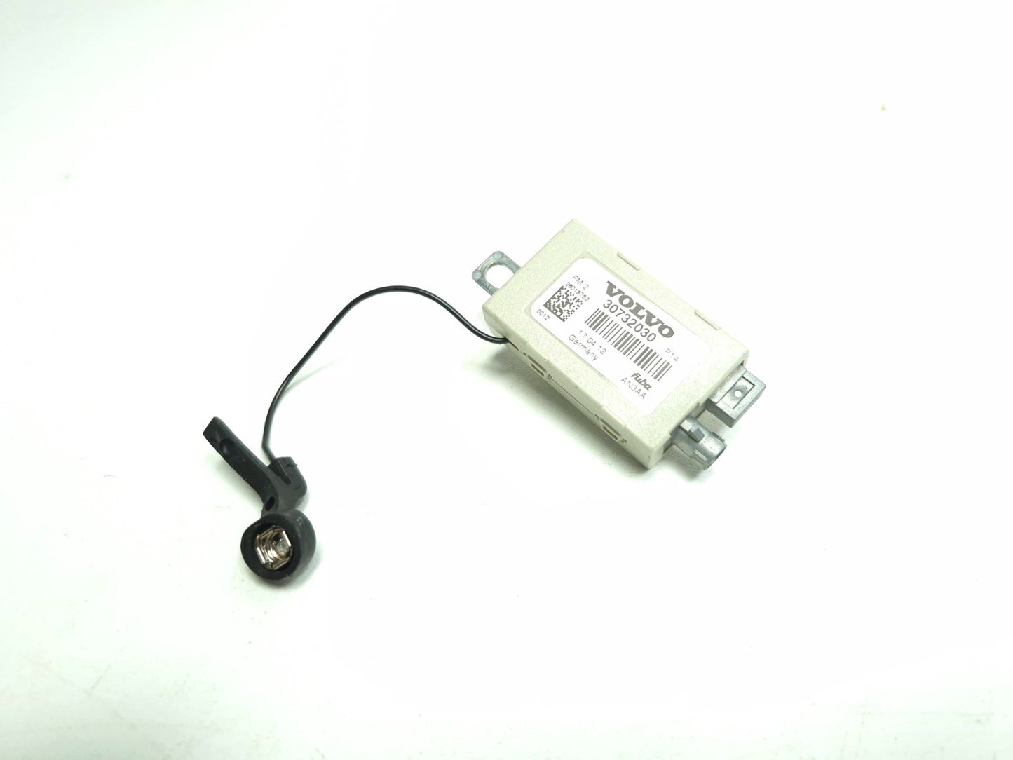2012 Volvo C30 Antenna Amplifier Pair OEM