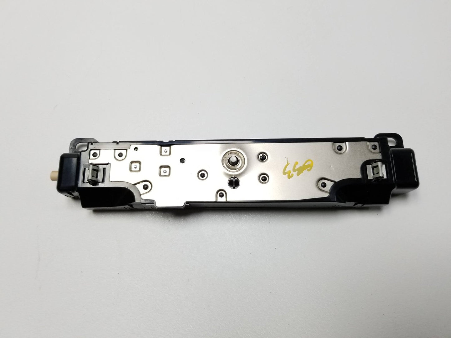 2021 Tesla Model 3 Bluetooth Antenna Module Unit 1585601-00-d OEM
