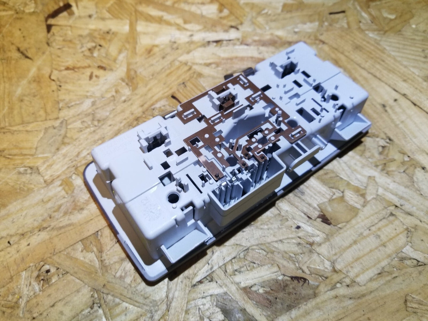 15 16 17 Chevrolet Equinox Roof Overhead Rear Dome Light Lamp OEM 24k