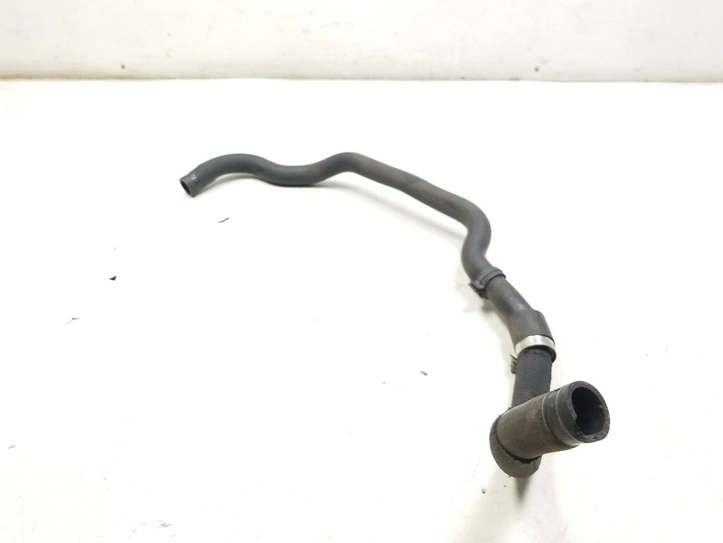 2017 - 2021 Piaggio Bv 350 Engine Coolant Hose Pipe OEM