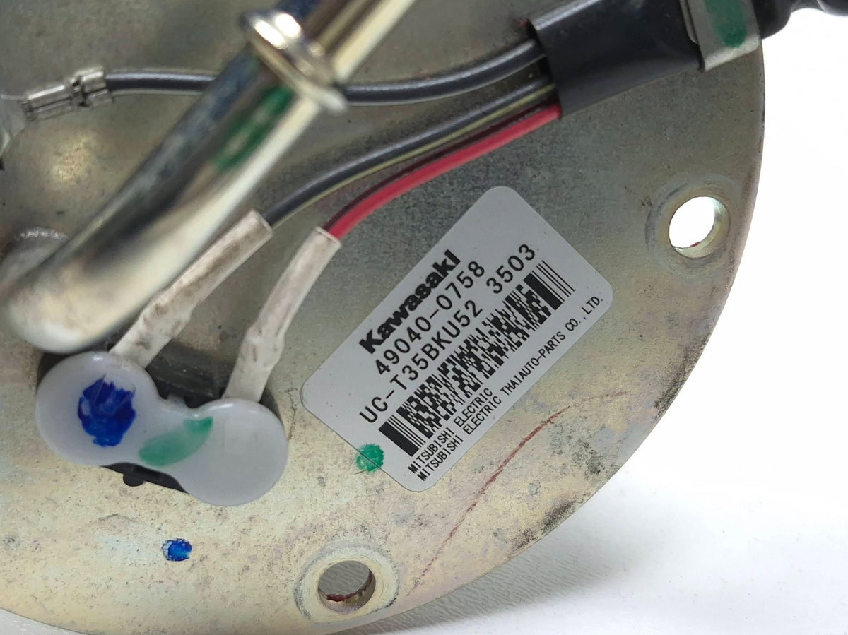2017 - 2026 Kawasaki Versys-x 300 Kle300 Fuel Pump 49040-0758 OEM