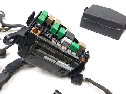2015 2016 2017 Hyundai Accent Fuse Box Wire Harness Front OEM 91700-1r154