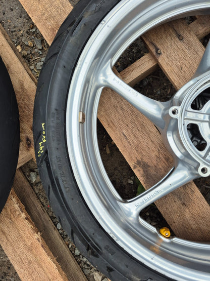 2009 Yamaha Fz6r Wheel Rim & Tire Front & Rear *straight* OEM