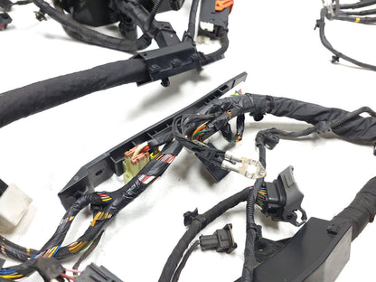 09-12 Hyundai Genesis Underhood Fuse Box Wire Harness 4.6l OEM Sedan 91291-3m360