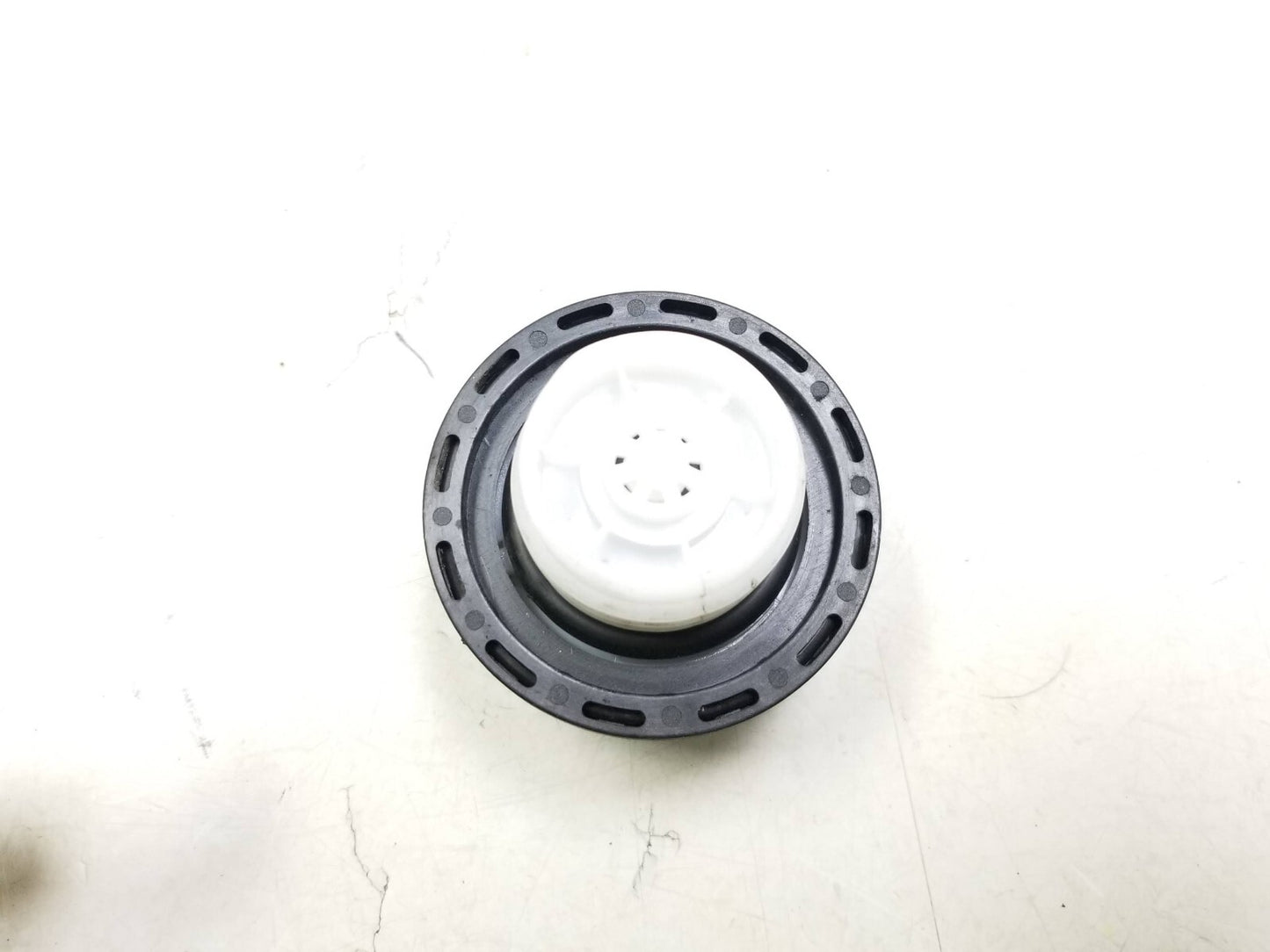 2008 - 2015 Nissan Rogue Gas Fuel Filler Door & Cap OEM