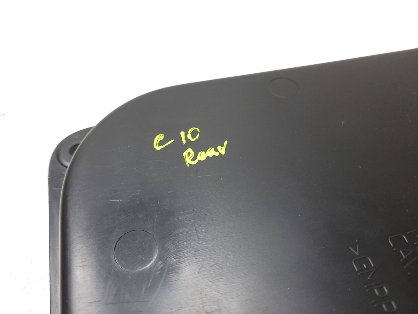 2010 - 2014 Chevrolet Suburban Rear Armrest Insert & Cup Holders OEM