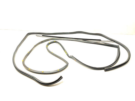 2012 Hyundai Sonata Rear Door Weatherstrip Seal Passenger Side Right 3pcs OEM