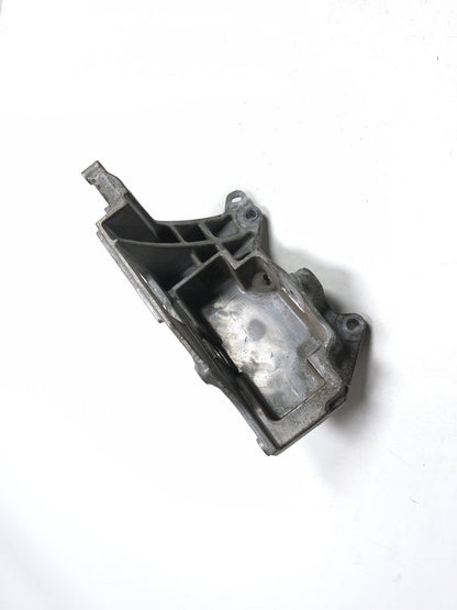 2011 Nissan Juke Engine Mount Bracket OEM