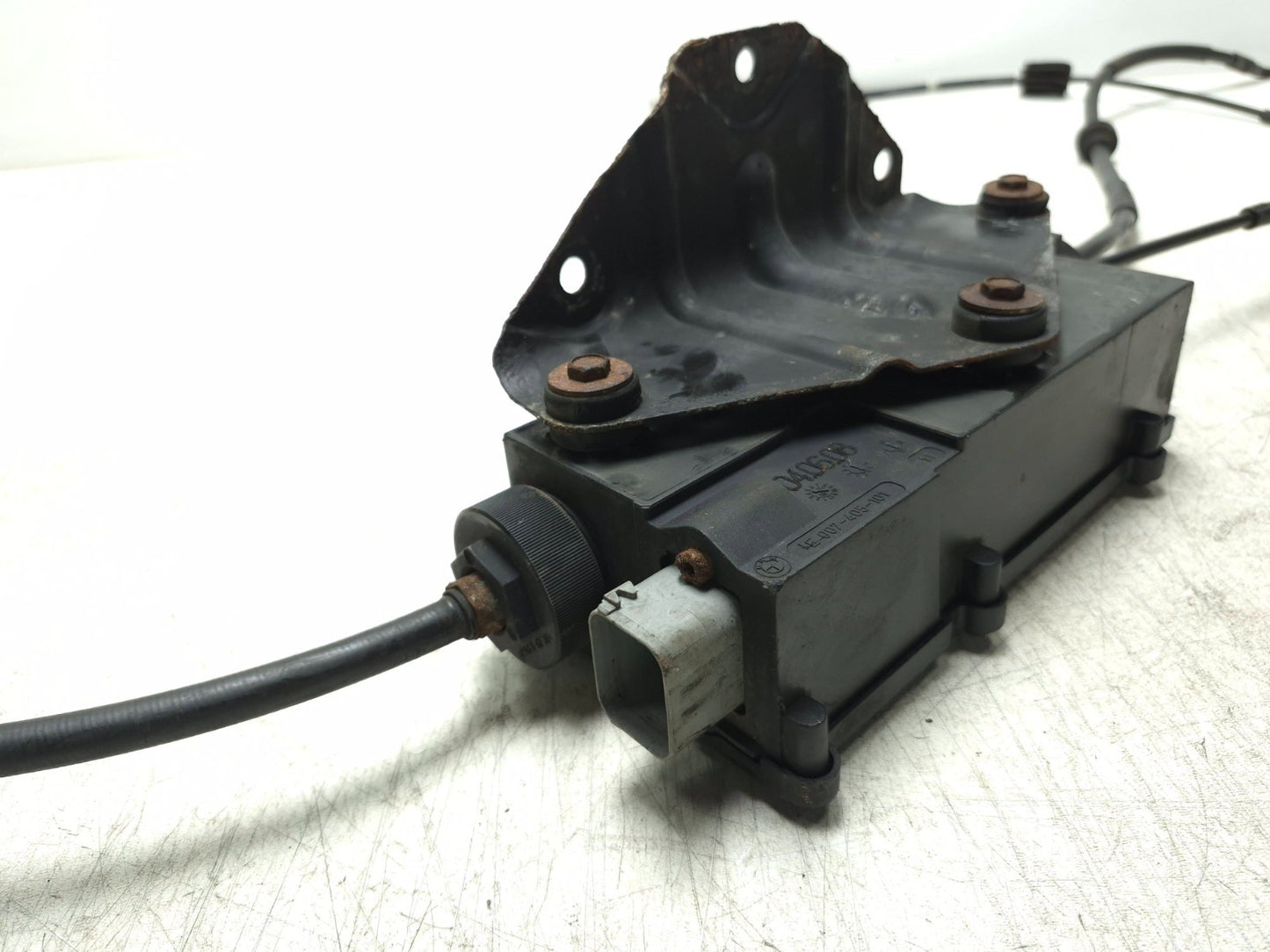 2008 BMW X6 E71 Parking Brake Actuator & Cable OEM