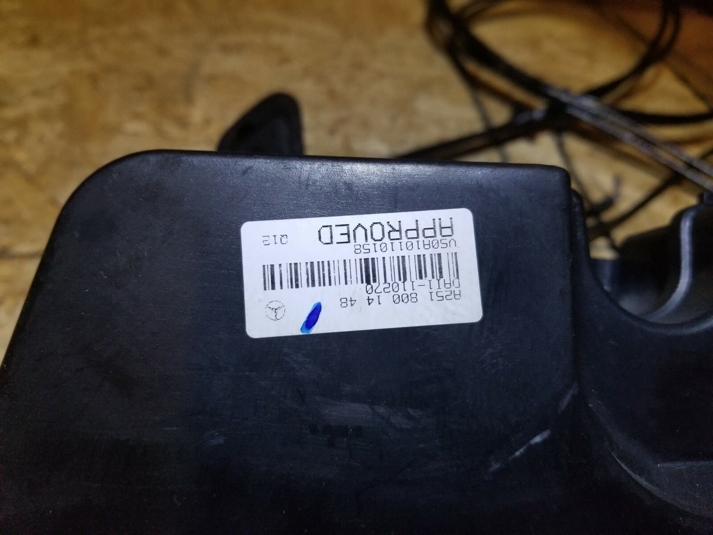 2010 Mercedes R350 Trunk Lid Hatch Hydraulic Pump Motor OEM