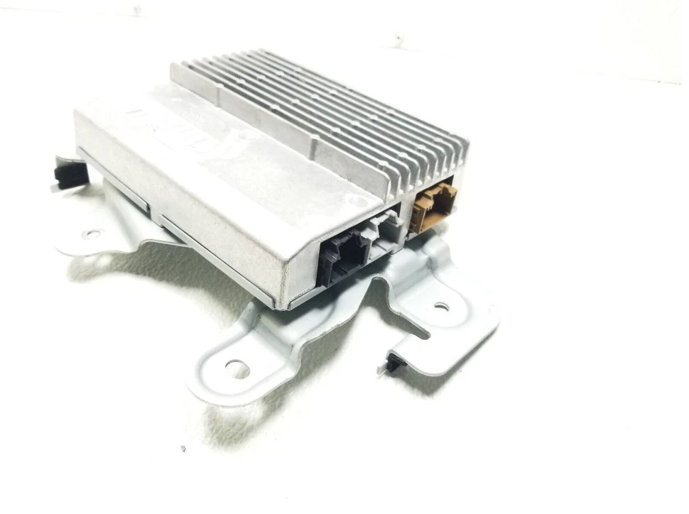 2016 Ford Mustang Gt Radio Audio Amplifier OEM