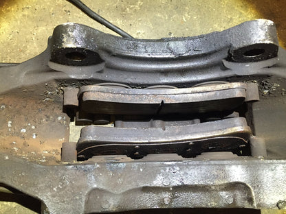 2004 Porsche Cayenne Brake Caliper Front Passenger Side Right OEM