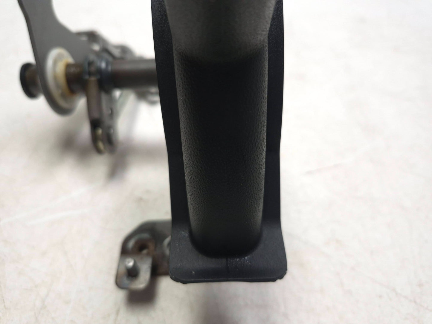 2013 Hyundai Genesis Emergency Parking Brake Lever OEM