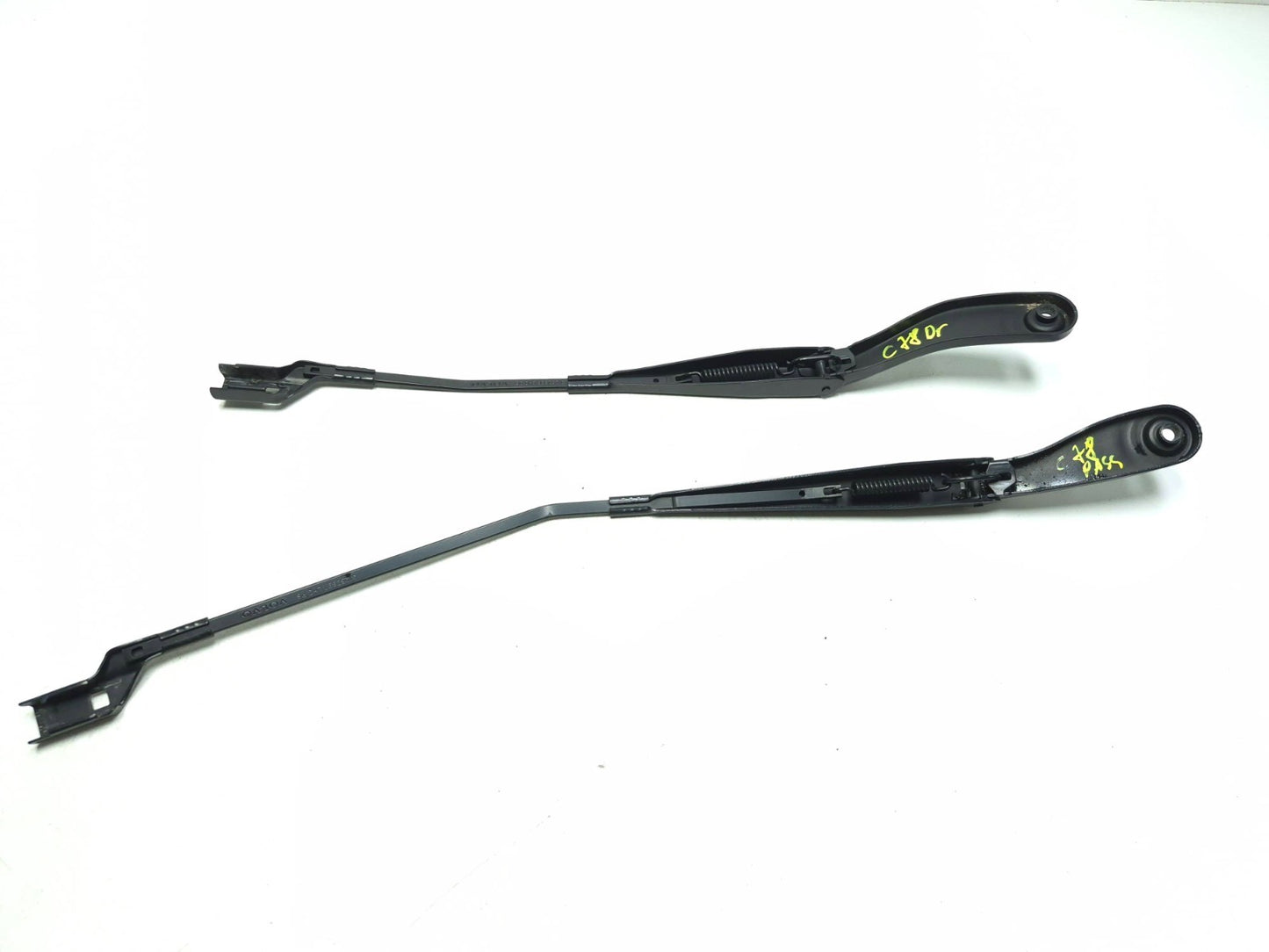 2012 Volvo C30 2.5l Winshield Wiper Arm Left & Right Pair OEM