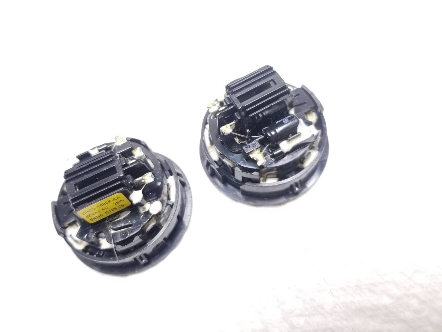 2017 Jaguar Xe Front Dashboard Audio Speaker Tweeter X2 OEM