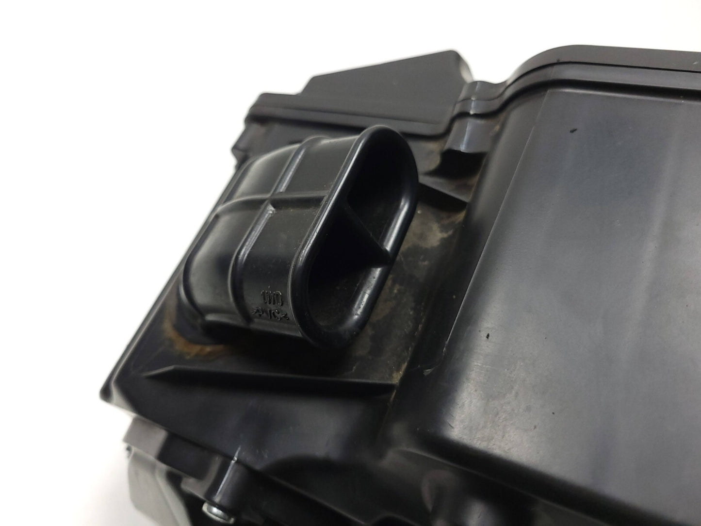 2015 - 2024 Yamaha Yzf-r3 Yzfr3 Air Box Cleaner Filter Housing OEM