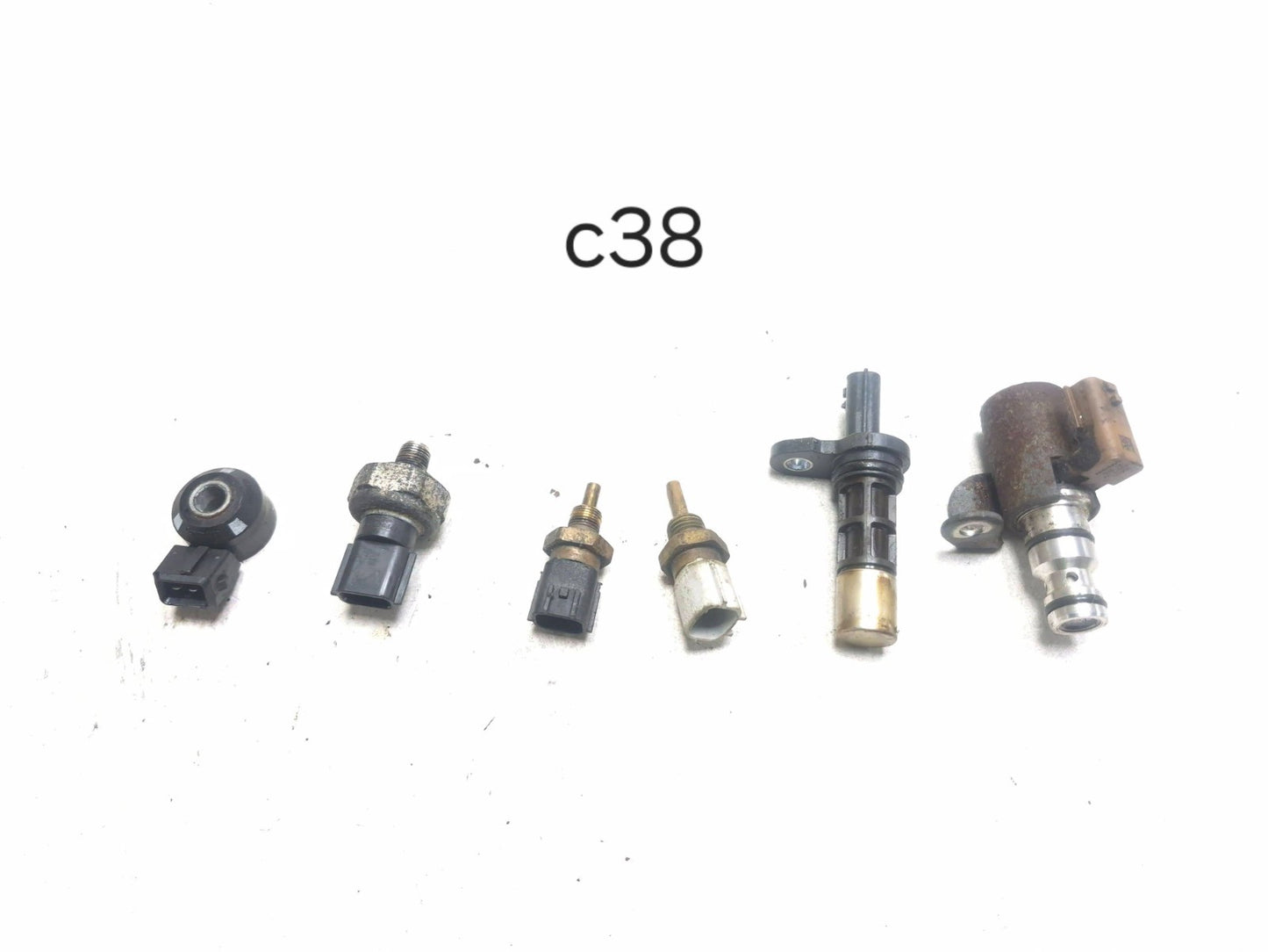 2015 Nissan Juke Knock Oil Temperature Crankshaft Vvt Sensor 6pcs OEM