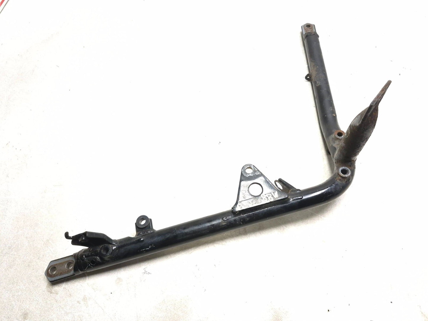 2005 Suzuki Boulevard С50 Engine Support Cradle Bar Rail OEM