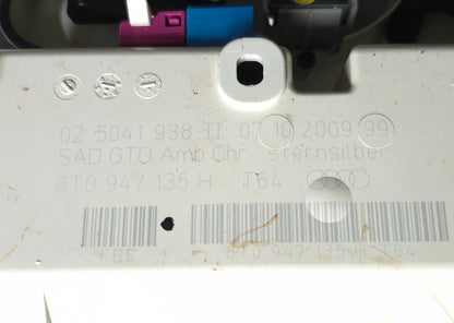 2010 Audi A5 3.2l Overhead Console Dome Light 8t0-947-135-h OEM