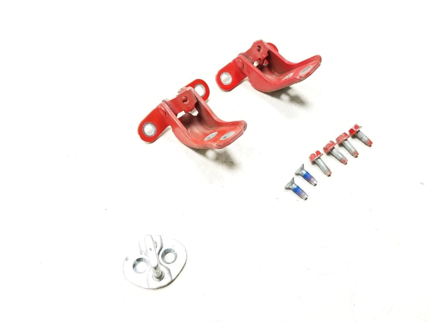 2009 - 2013 Hyundai Genesis Coupe Door Hinge W/ Striker Driver Side Left OEM
