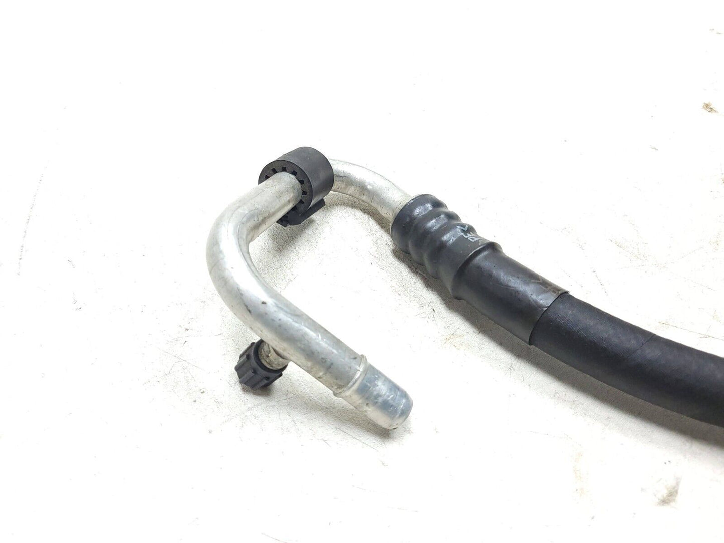 09-12 Audi A4 AC Hose Pipe Line 2.0t OEM