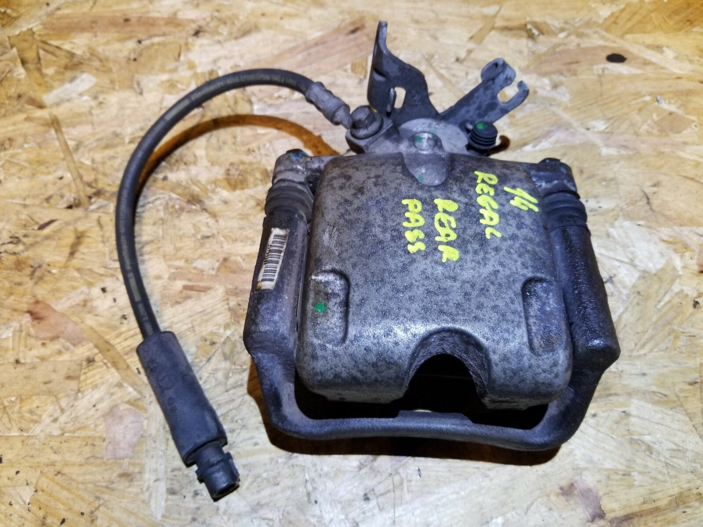 2014 Buick Regal Brake Caliper Rear Passenger Side Right OEM